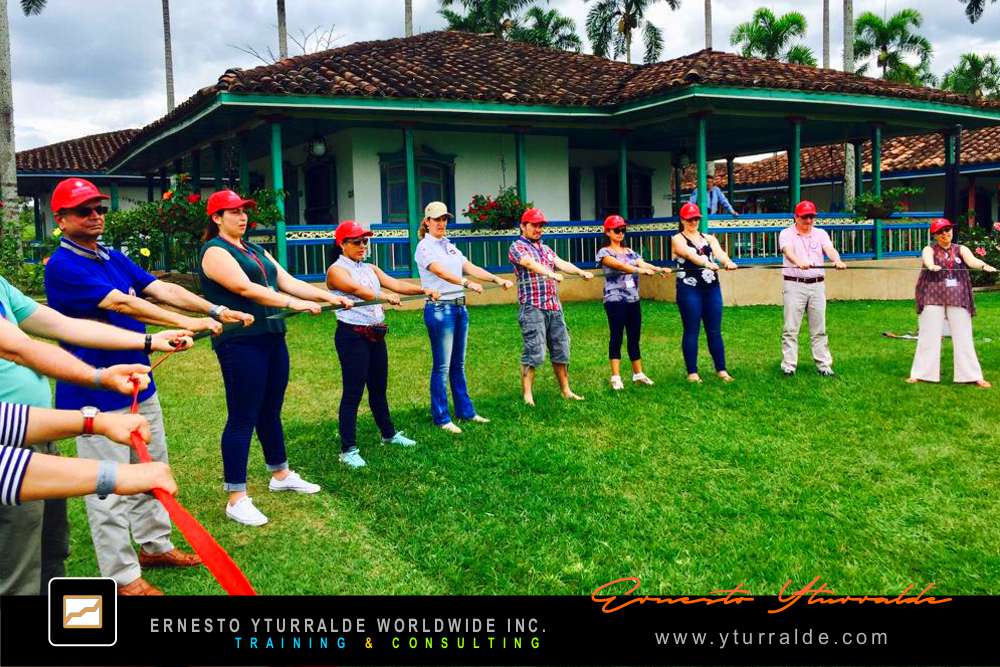 Team Building en tus Viajes de Incentivo y Paseos Corporativos para empoderar tus colaboradores como
											recompensa y gratitud por los excelentes resultados con el aval de Ernesto Yturralde Worldwide Inc. LATAM |
										Acompañamiento para reconocer el buen trabajo